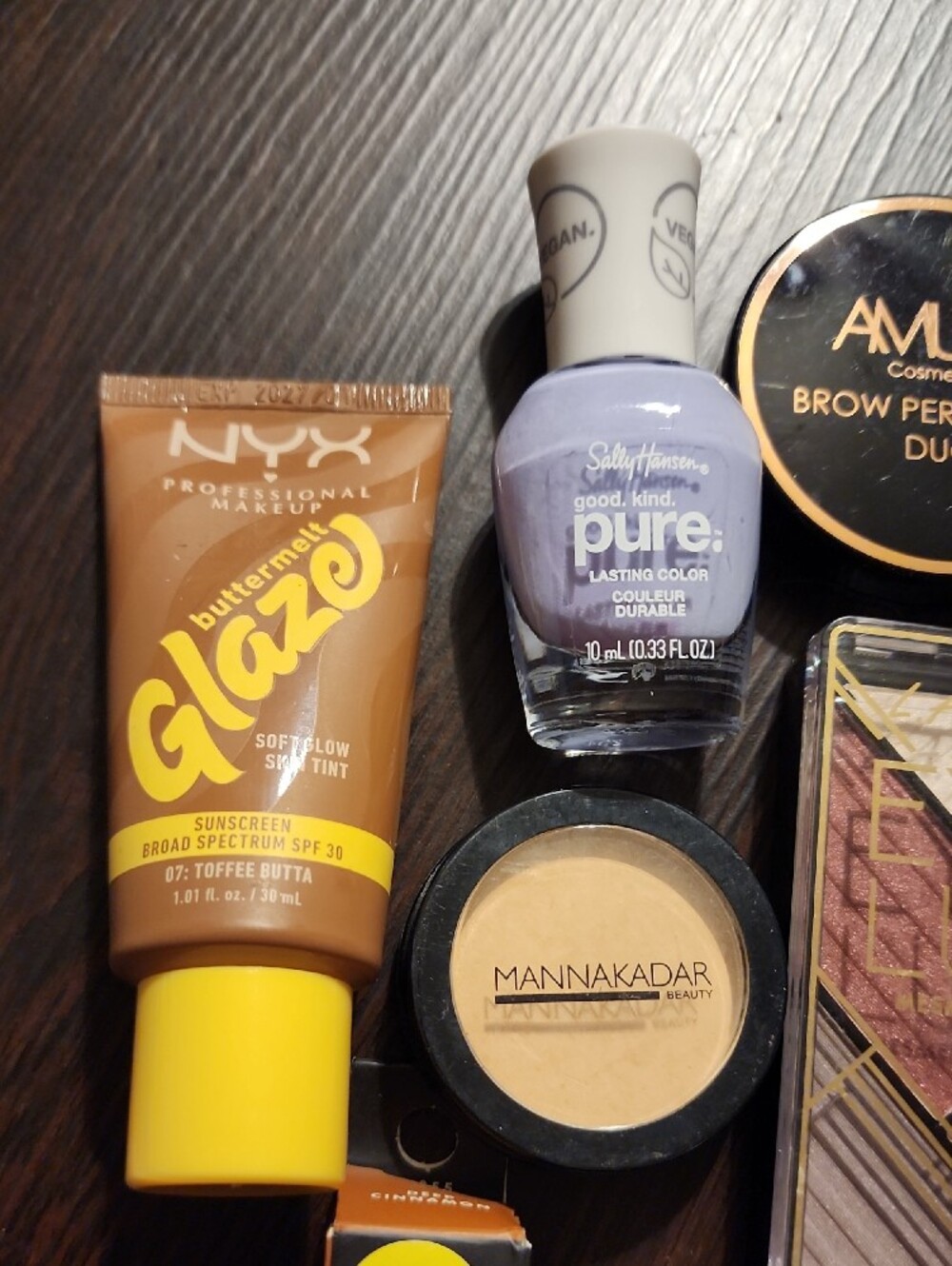 Make Up Bundle. Set 5 - Picture 2 of 11